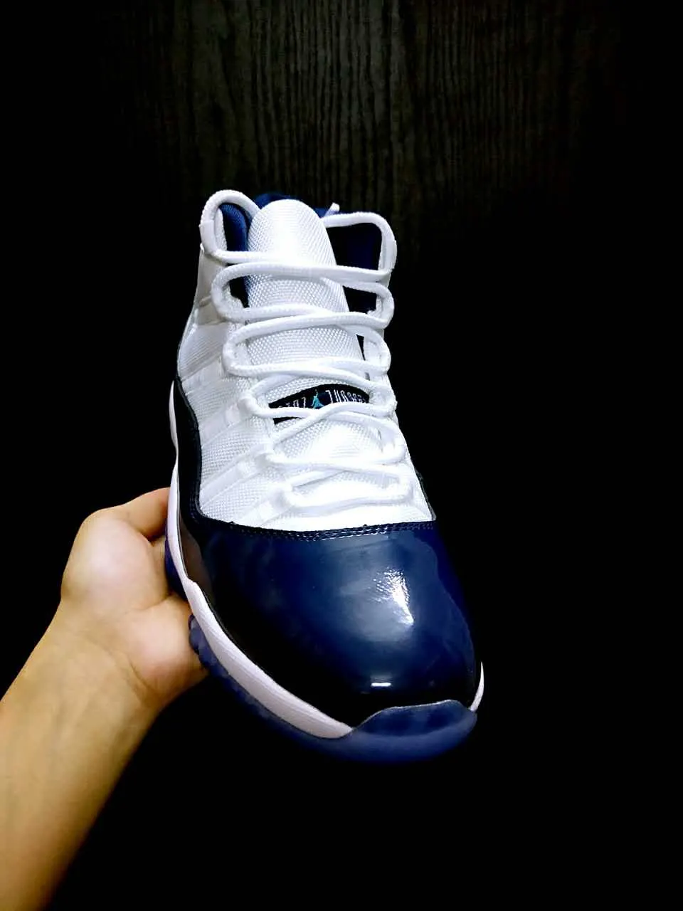 Air Jordan 1 Top original head layer leather item number: AA3834-102 Number 40.5-47.522