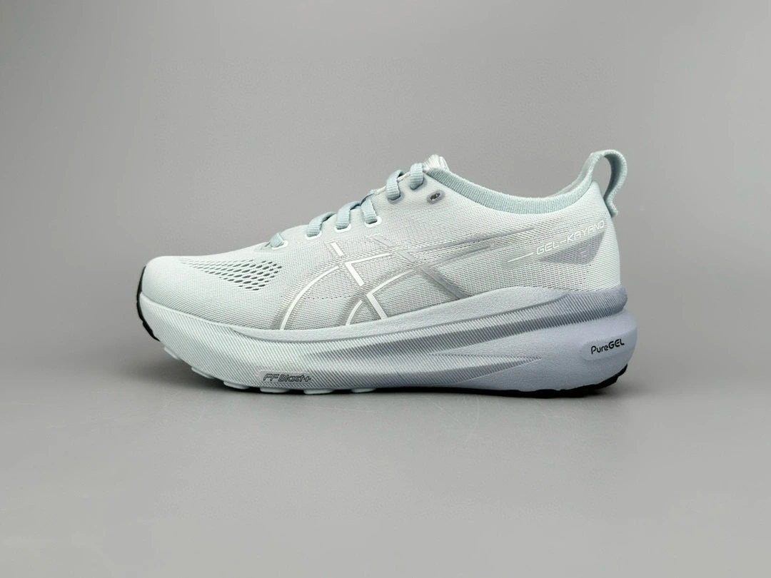 ASICS Gel-Kayano 31 Running Shoes in Pale Aqua