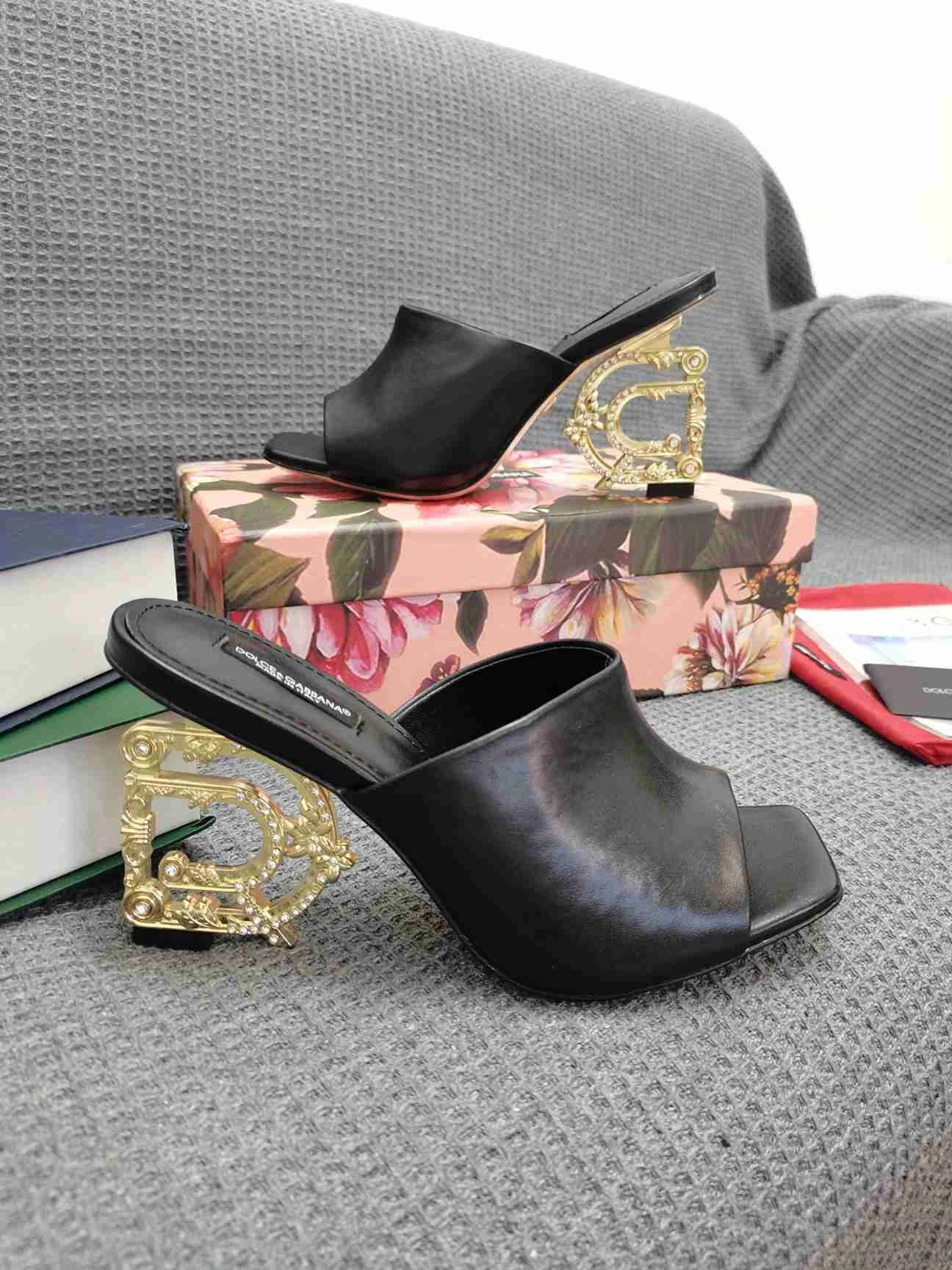 Dolce & Gabbana Mules Black Leather Embellished Heel