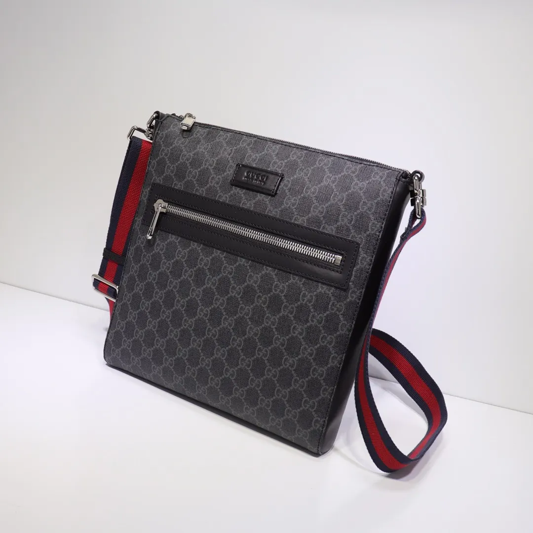 Gucci Black GG Supreme Messenger Bag – Premium 2024 Style
