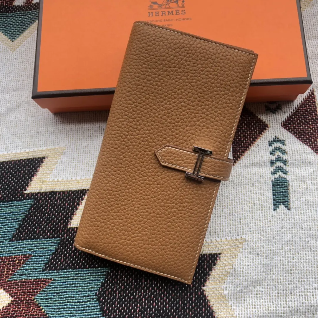 Hermès Tan Leather Wallet - Hermès Tan Leather Long Wallet - Silver