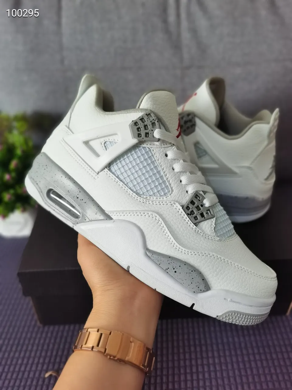 Air Jordan 4 Retro White Oreo - Premium Sneakers
