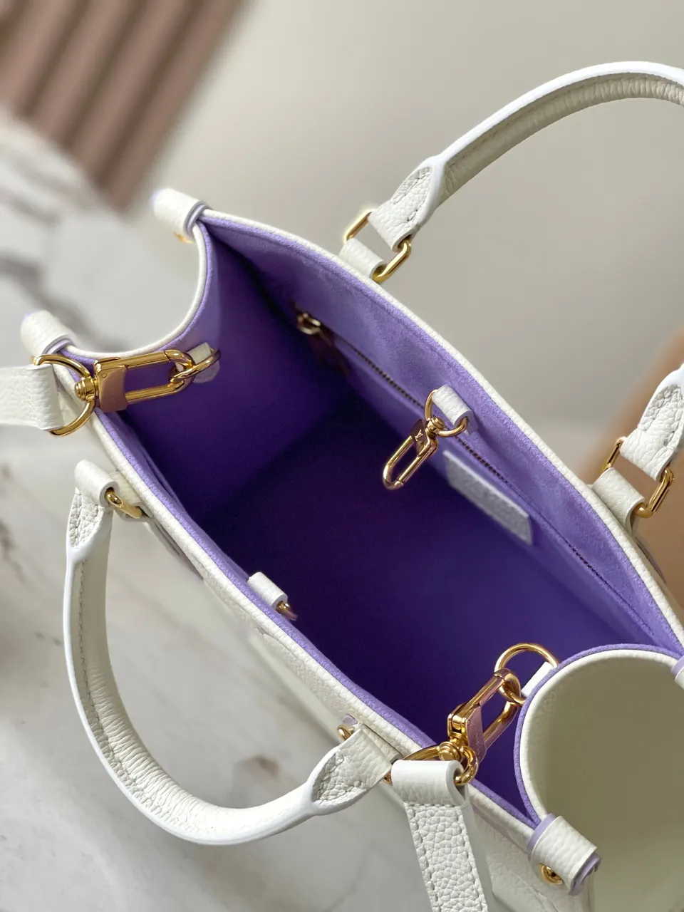 LOUIS VUITTON LV Onthego MM Bag White Latte Bubble Tea Monogram