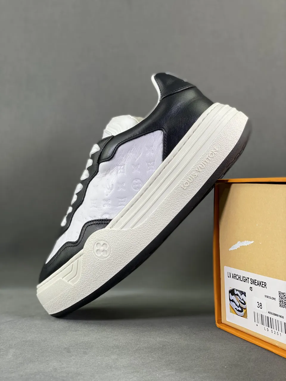 Louis Vuitton ss24 new arrival 2024 spring and summer new runaway sneakers Item number: AE5U3BMI61N630 Size: 35-41 (with half size) ??: Original purchase 9