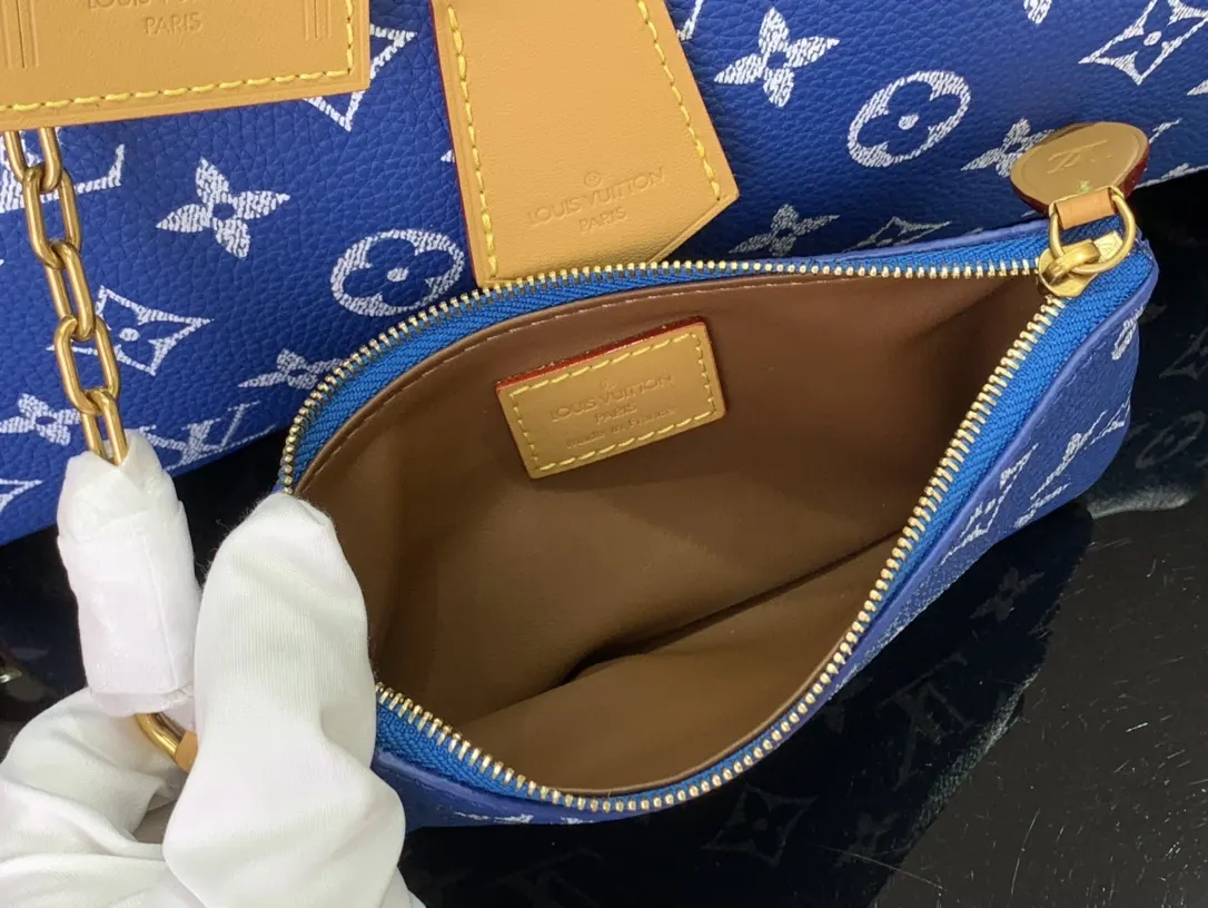 Louis Vuitton x Pharrell Williams Speedy P9 Bandoulière 40 Blue In Hand