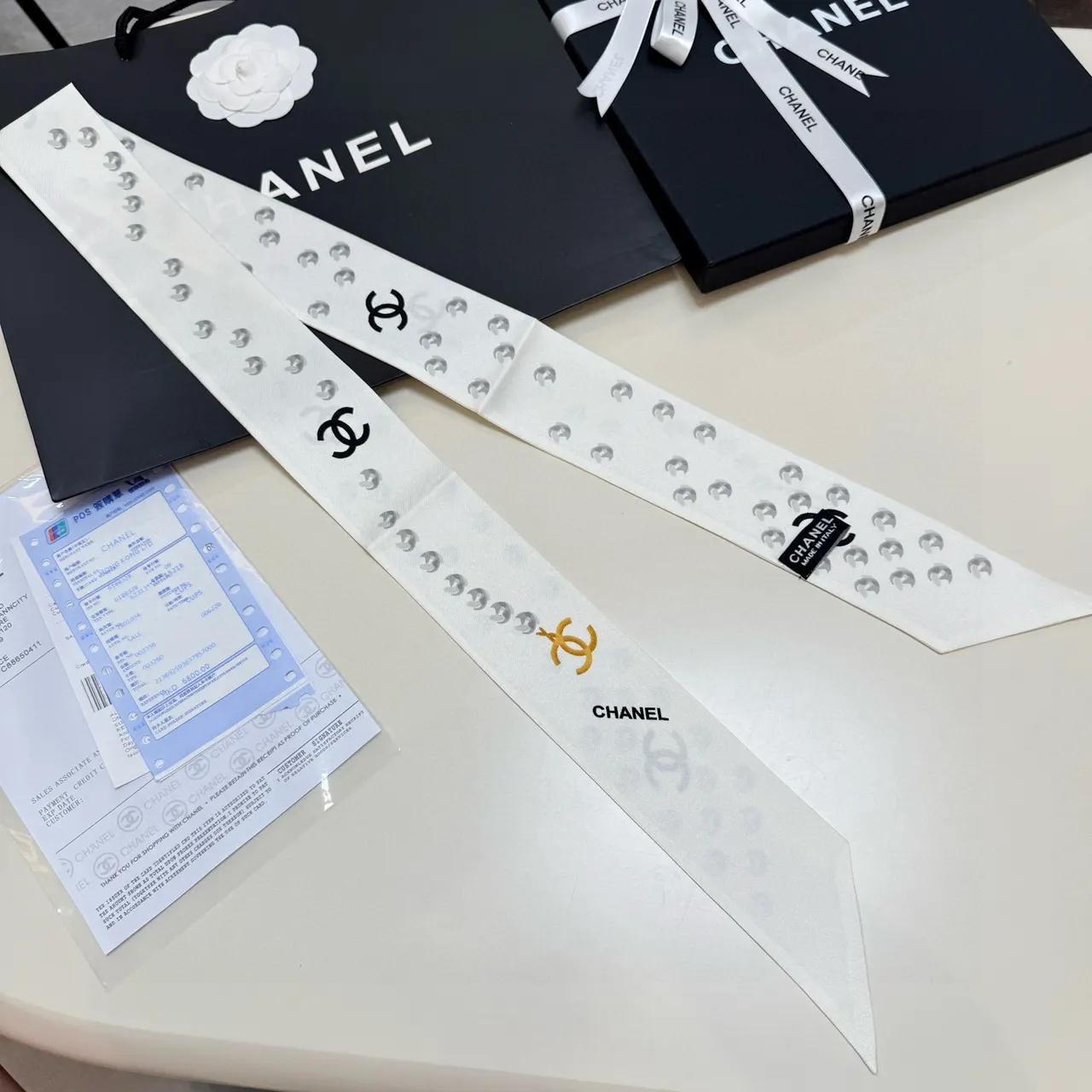 Chanel Pearl Silk Scarf – Chanel White Pearl Embellished Silk Scarf