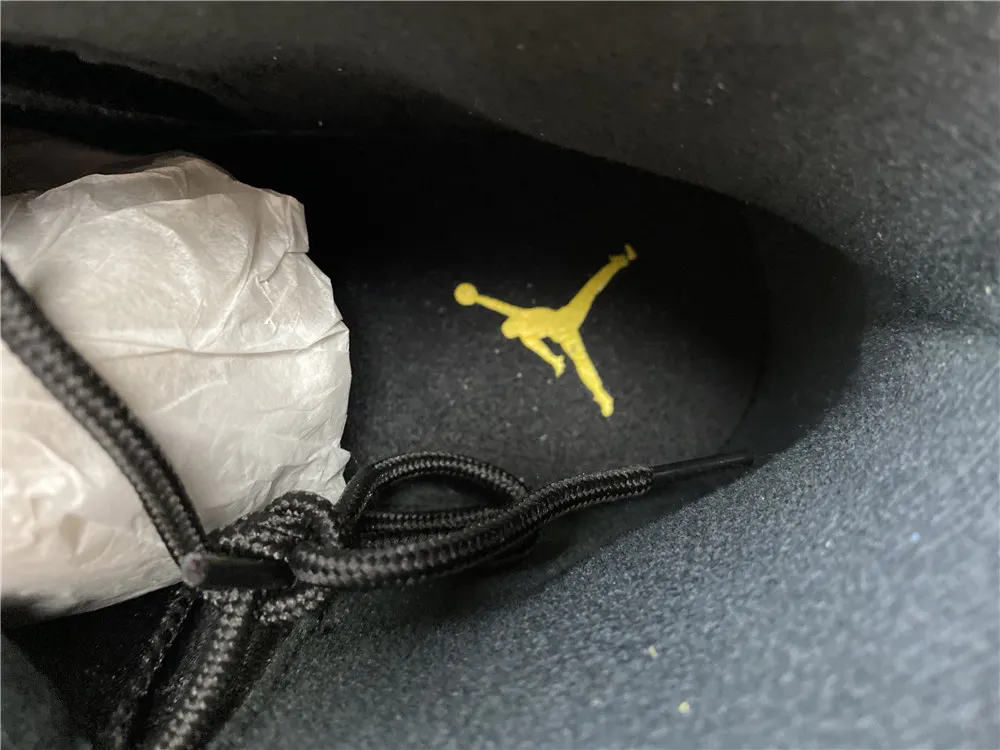 Nike Air Jordan 12 Retro GS (4-6) Black/University ,Gold Joe 11 new color scheme 40–477