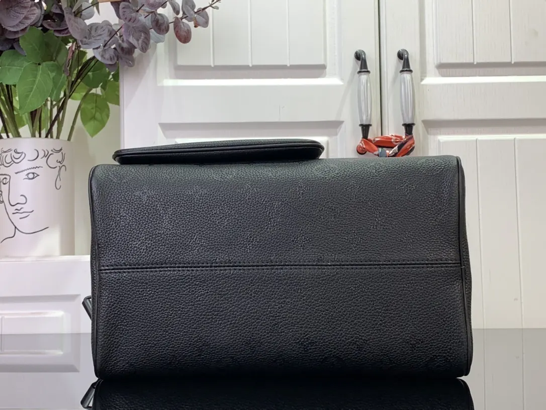 Speedy P9 Bandoulière 50 Autres Cuirs Monogram